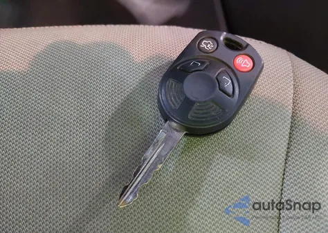 2012 Ford Fusion S из США, поврежденный, VIN 3FAHP0GA1CR347585